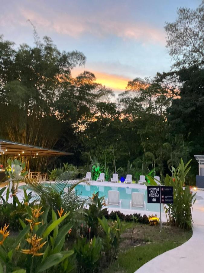 奎波斯城 Grand Park Manuel Antonio酒店 外观 照片