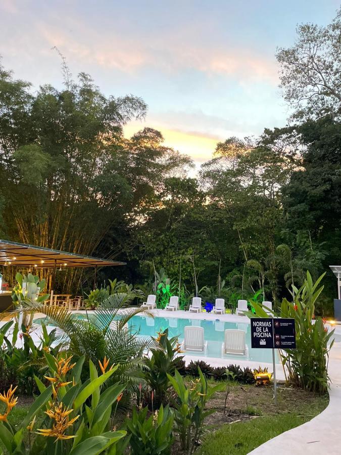 奎波斯城 Grand Park Manuel Antonio酒店 外观 照片